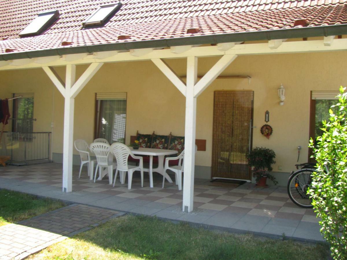 Ferienwohnung Herbsleben Exterior foto